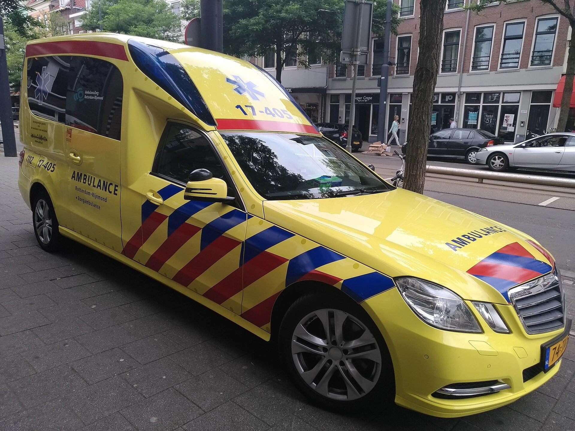 Brandweer heeft landelijke PTSS-regeling, ambulancepersoneel niet: &lsquo;Dezelfde ongelukken, ongelijke hulp&rsquo;